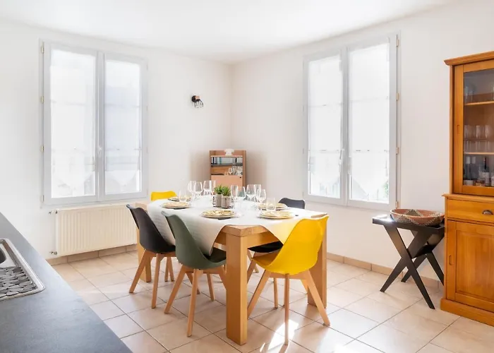 Maison De Bourg A Deux Pas De La Nyaraló *