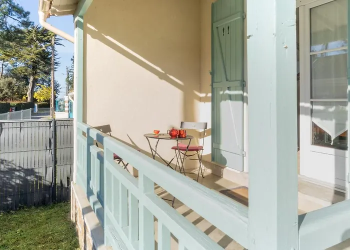 Nyaraló Maison De Bourg A Deux Pas De La *