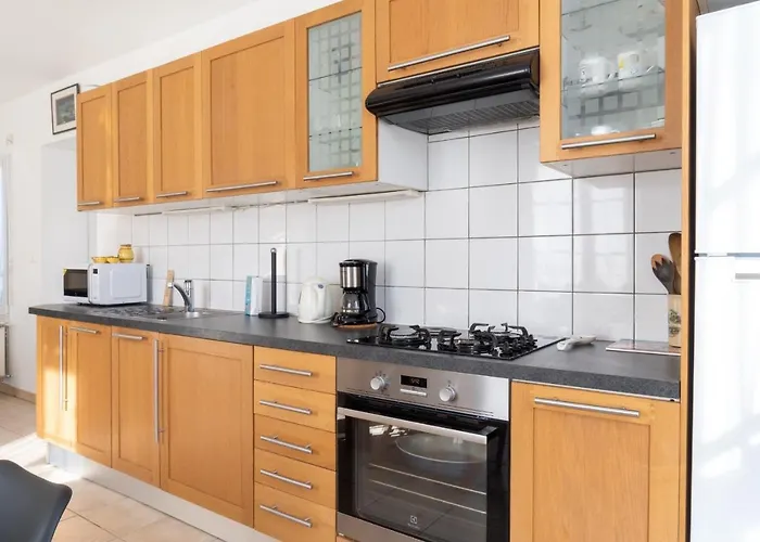 Hébergement de vacances Maison De Bourg à Deux Pas De La *